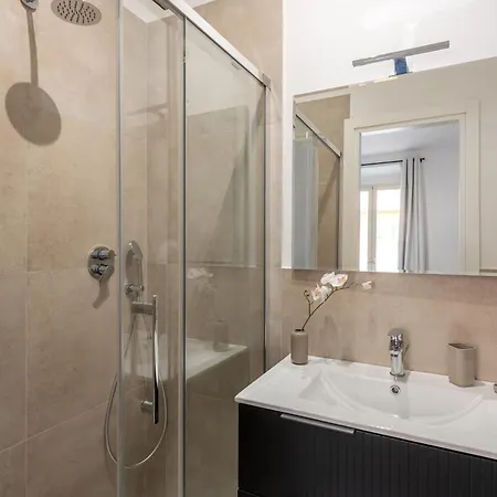 Apartment White Flat Labicana Rome