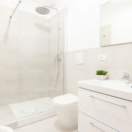 Apartment White Flat Labicana